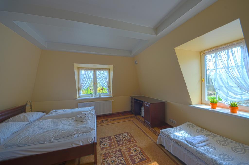 Dworek Katarzynki Kobylnica  Extérieur photo